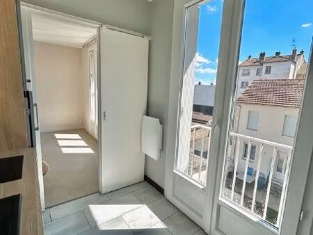 appartement 1 pièce 28 m²