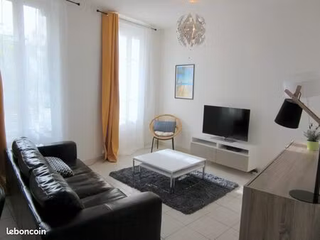 beau t3 meublé 56m2 toulon pont du las