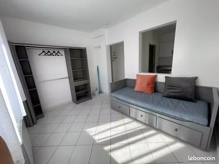 location studio meublé 21m2 toulon
