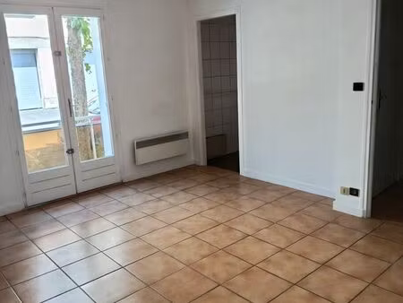 location appt t1 vierzon