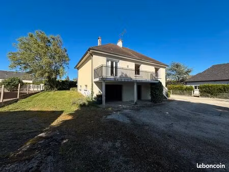 maison avec jardin proche église de saint doulchard