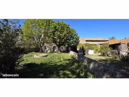 maison 7 pièces 237 m²
