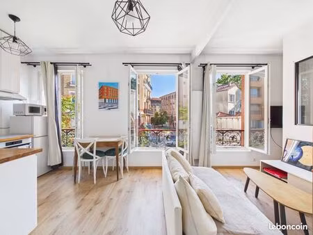 studio 2 pièces 24 m²