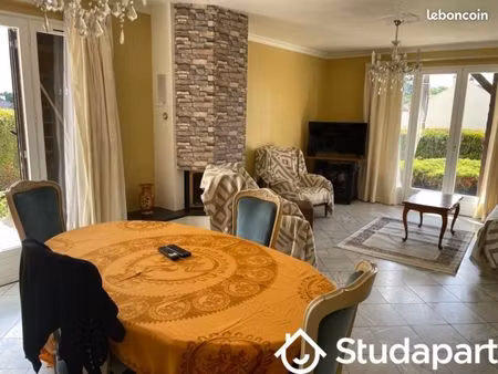 chambre 1 pièce 10 m²