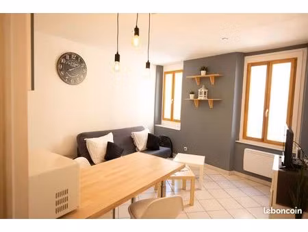 loue beau studio meublé 30m2 - centre toulon