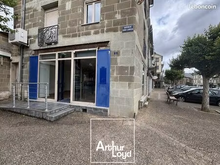 bureaux 44 m² objat