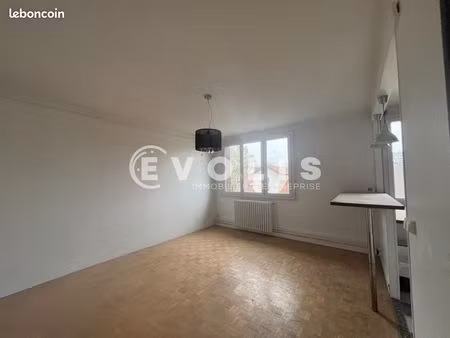 bureaux 46 m²