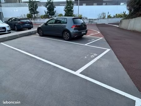 parking extérieur rueil-malmaison