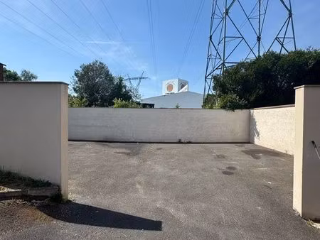 à louer terrain 160m2