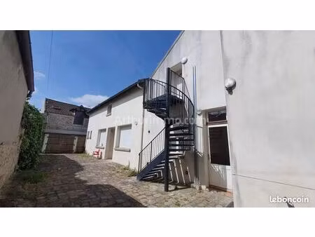 studio 1 pièce 21 m²
