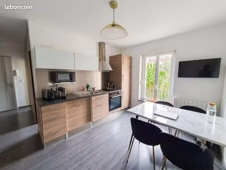 t2 30m² dpe c parfait état