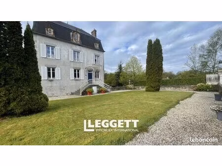 maison 8 pièces 187 m²
