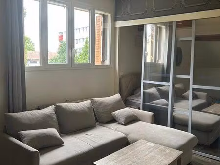 location appartement dans pavillon