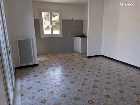 appartement une piece 32 m2 avec exterieur - acces direct a la mer