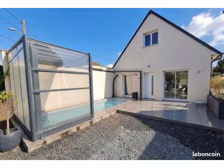 maison recente avec piscine couverte & decouvrable a vendre