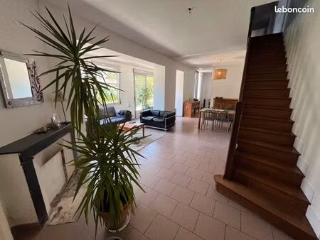 maison de ville 5 pièces 139 m²