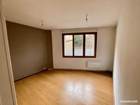 urgent -colombes 2 pieces