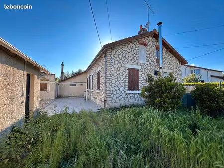maison 2 pièces 56 m²