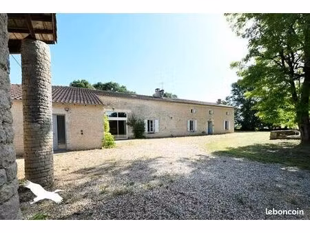 longère 11 pièces 390 m²