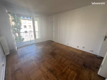 appartement 3 pièces 54 m²