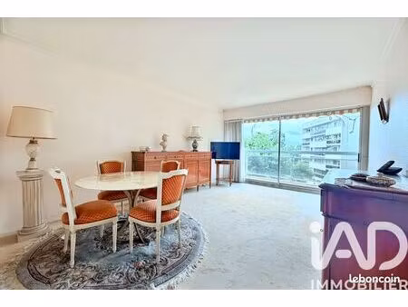 appartement 2 pièces 52 m²