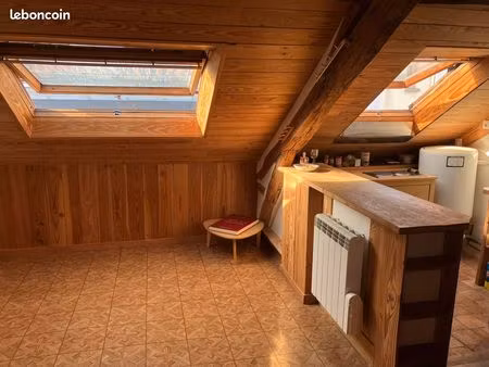 saint-mandé – charmant studio mansardé très lumineux