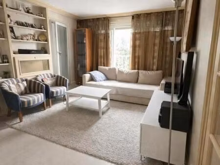 appartement 4 pièces 80 m²