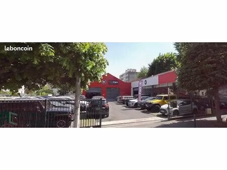 fonds de commerce autos 600 m²
