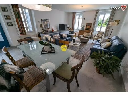 maison de ville 4ch 137m²