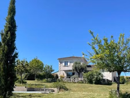 maison 4 pièces 127 m2