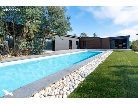 maison 6 pièces 164 m²