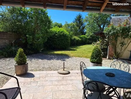 maison 7 pièces 85 m²