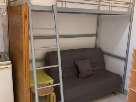 studio meuble