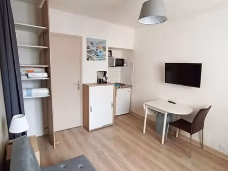 studio meublé proche du centre-ville de caen 15m2