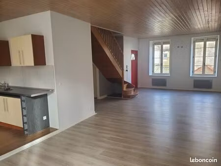 immeuble de rapport  local commercial + grand appartement