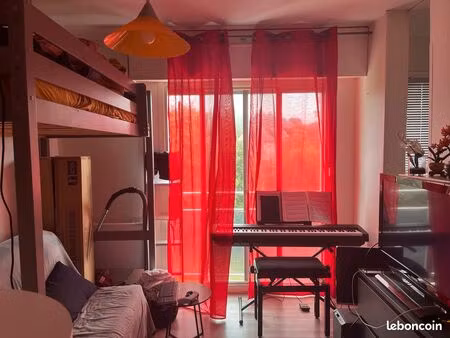 studio meuble