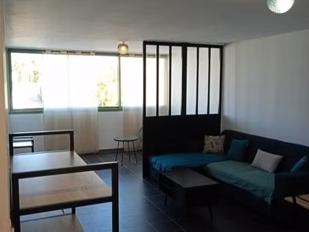 appartement t2 meublé 60 m2 ( + parking )
