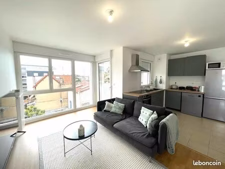 appartement 3 pièces secteur mont valérien 65m2 avec parking