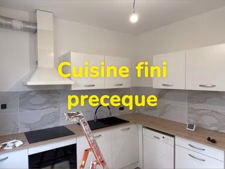maison 175 m2 avec t2 au 2eme et 4 pcs