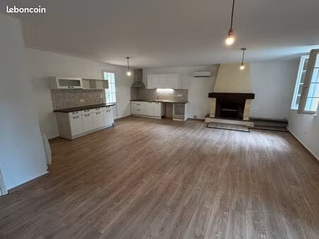 maison rénovée à louer 120m2 cours de pile