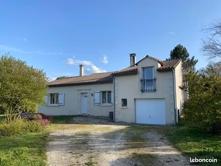 maison individuelle roullet st estephe