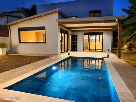villa la bretagne f4 sur 498 m2