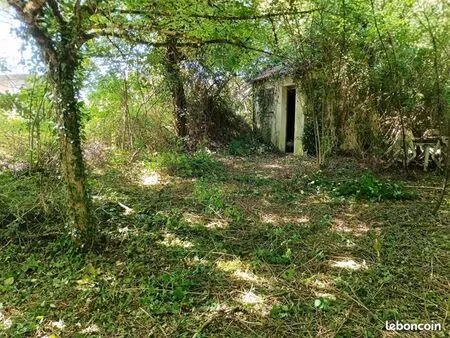 terrain 760 m² bourganeuf