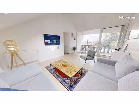maison avec terrasse et vue dégagée – hauts de honfleur