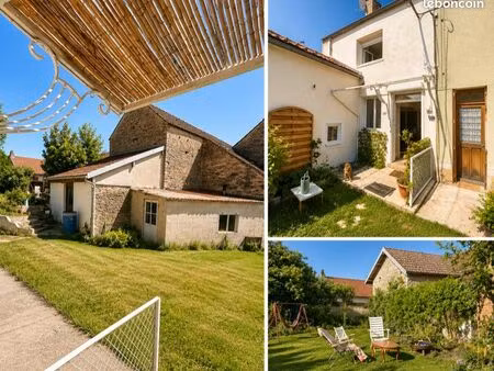 maison de 90m2 avec jardin de 100m2