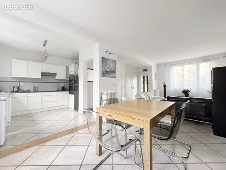 maison de ville 5 pièces 100 m²