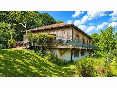 maison 5 pièces 138 m²