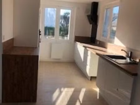 appartement t3 rdc plage de caroual