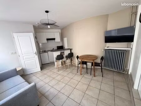 appartement proche lycée