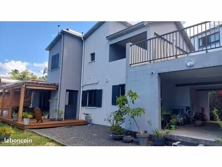 villa 4 pièces 107 m²